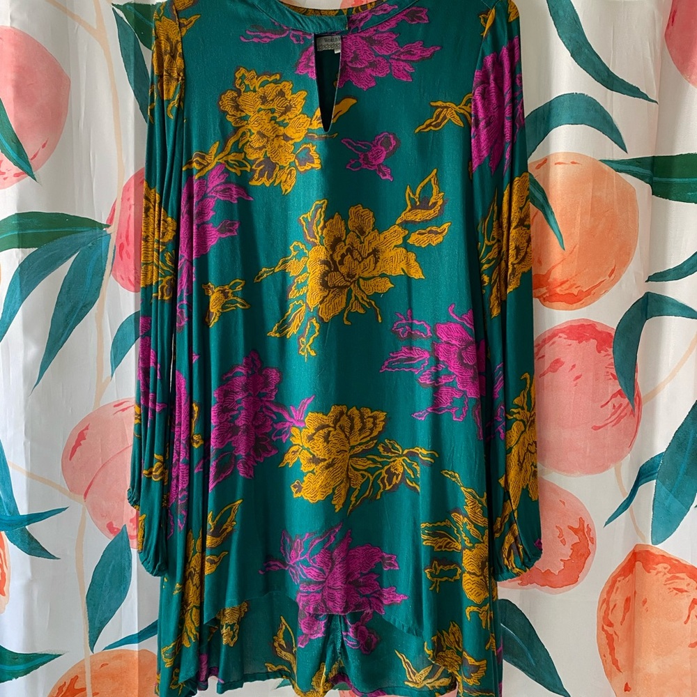 Flowy top or mini dress